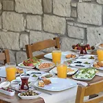 Fethi Baba Konagi