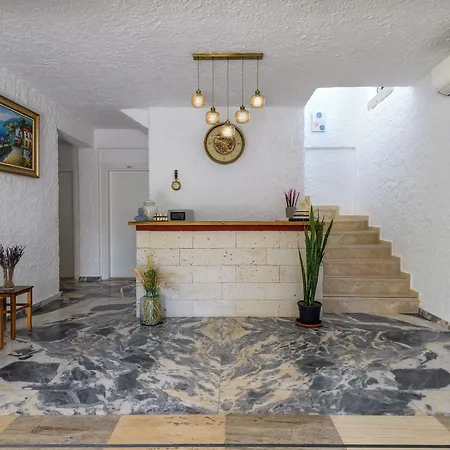 Fethi Baba Konagi Alacati