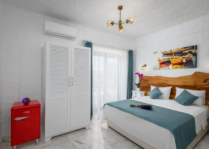 Fethi Baba Konagi Алачати